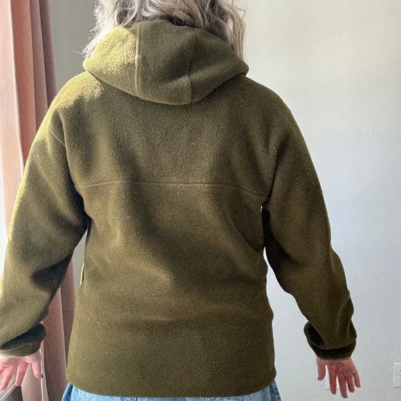 Patagonia Olive Green Fleece Pullover - Picture 2 of 4